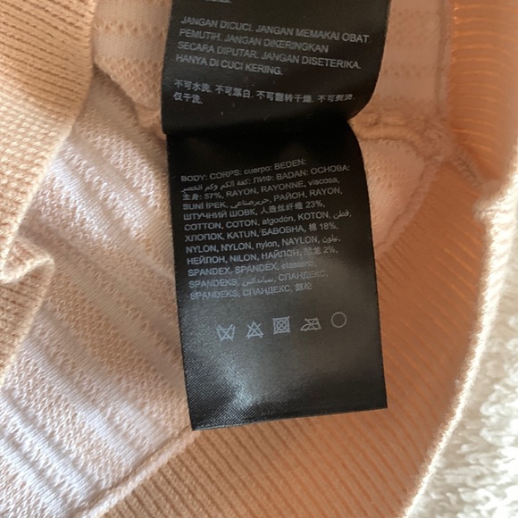 Beige Ribbed Sleeveless Top - Picture 5 of 5